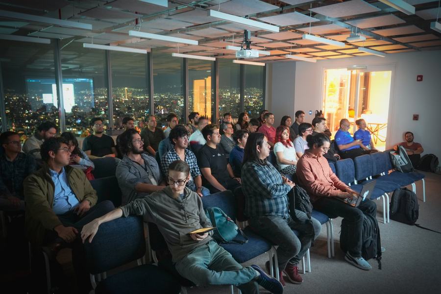 Explorando productos satelitales con Python