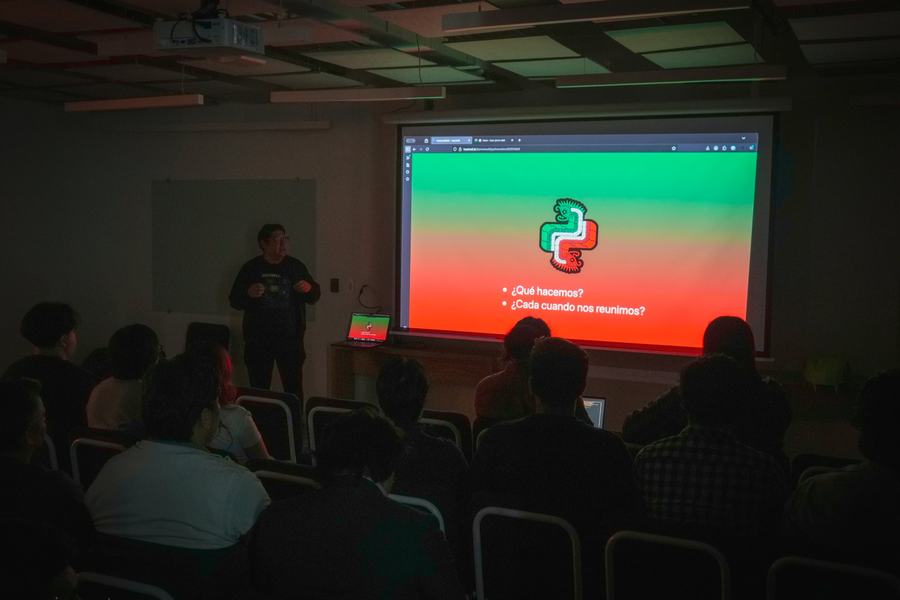 Explorando productos satelitales con Python
